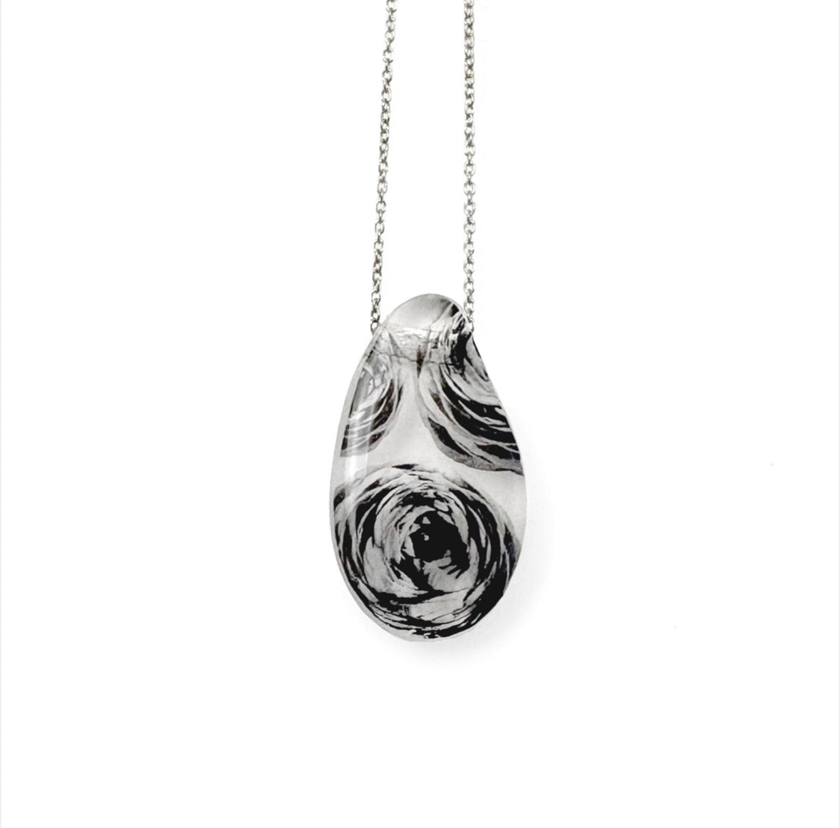 Blobby Ranunculus Necklace
